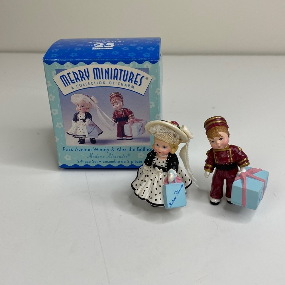 Madame Alexander Merry Miniatures Park Avenue Wendy & Alex The Bellhop Fig 1999
